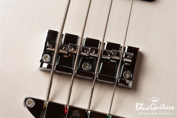 Supreme Collection Stormbreaker Bass - White Blonde #21100